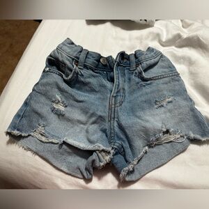 6 Pairs of Zara Girls Shorts size 8-9
